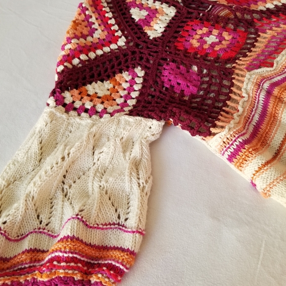 Free People Sweater 💕 - Picture 3 of 9